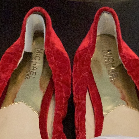 Michael Kors Woman's Fulton Quilted Ballet Flat Velvet, Red. NWOT. No original📦 - Picture 10 of 14